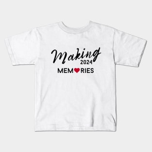 Making Memories 2024 Friend Family Vacation Matching Trip Kids T-Shirt